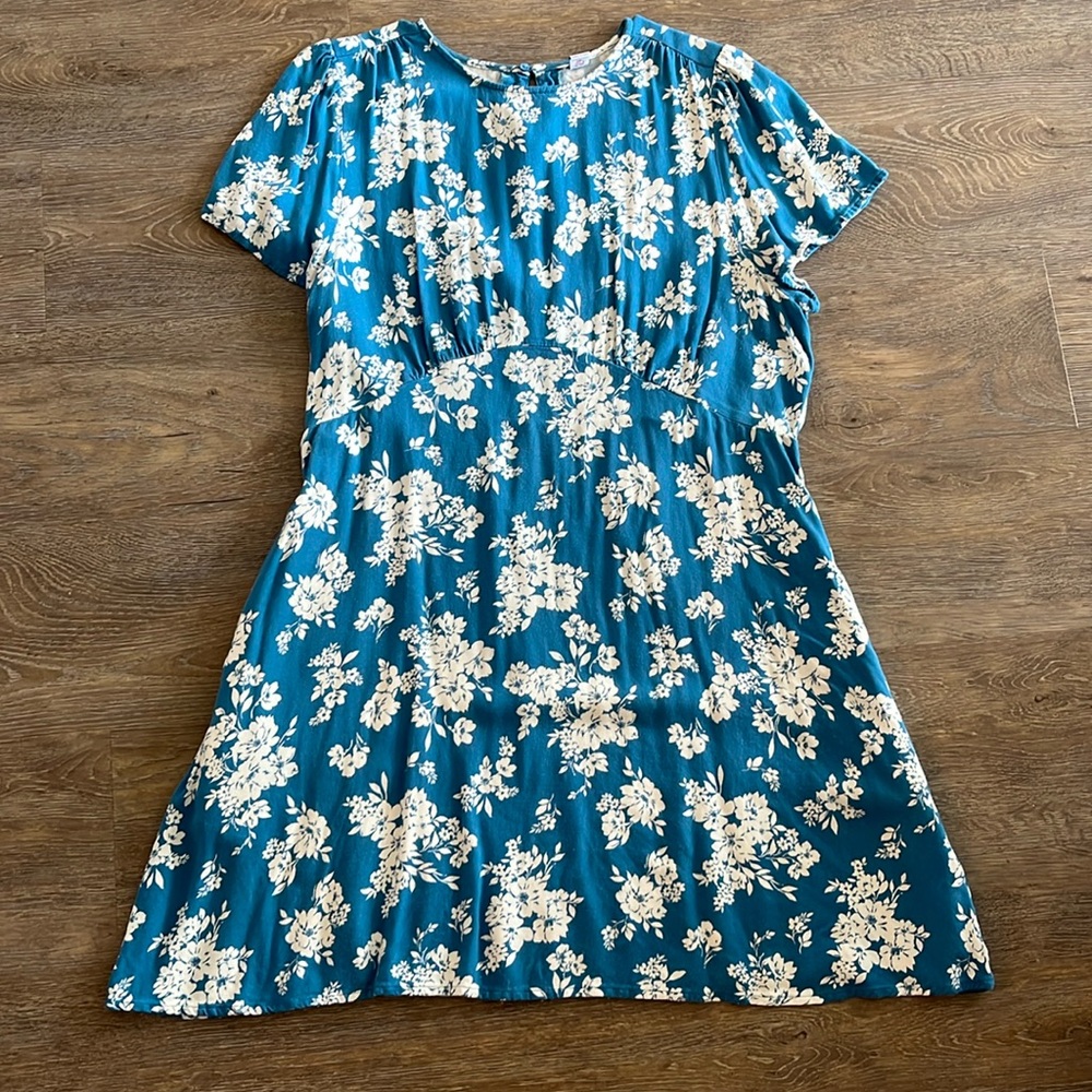 Old Navy Floral Dress